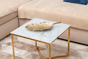 Bright Beige Apartment by Renters