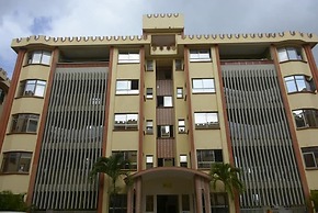 Lux Suites Sunset Vacation Homes