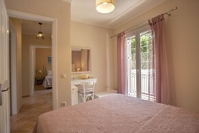 Dina Apartments Argostoli