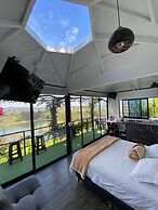 Rocksglamping