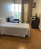 360 Manhattan by Ozped