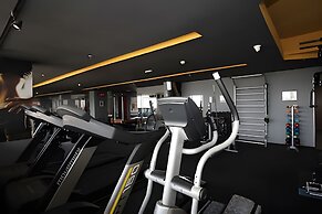 360 Manhattan by Ozped