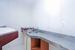 360 Manhattan by Ozped