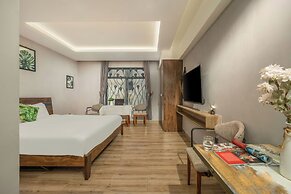 Mons Boutique Hotel and Apartment