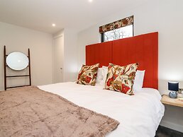 The Gardener's Retreat