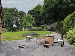 The Gardener's Retreat