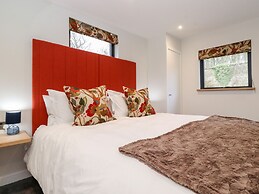 The Gardener's Retreat