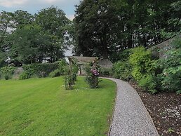 The Gardener's Retreat