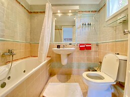 Hotel Plaza Corniche