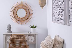 Infinite Blue Apartments