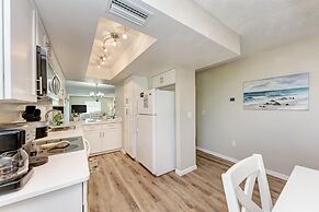 Anna Maria Island Beach Palms 8B