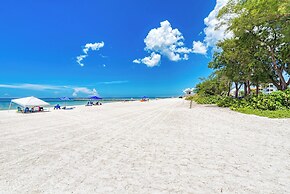 AMI Lighthouse Cottage-one Minute Walk To The Beach-keyless Locks