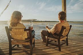 Laguna Garzón LODGE