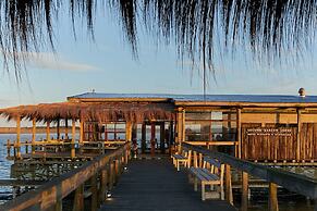 Laguna Garzón LODGE