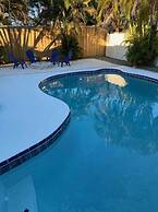 Heated Pool Close to St Pete Tampa Pet Friendly