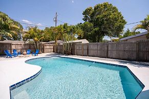 Heated Pool Close to St Pete Tampa Pet Friendly