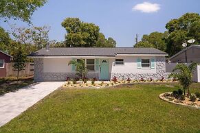 Heated Pool Close to St Pete Tampa Pet Friendly