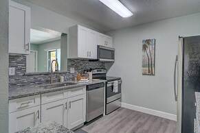 Heated Pool Close to St Pete Tampa Pet Friendly