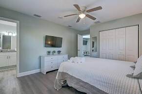 Heated Pool Close to St Pete Tampa Pet Friendly