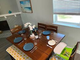 Heated Pool Close to St Pete Tampa Pet Friendly