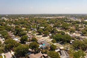 Heated Pool Close to St Pete Tampa Pet Friendly