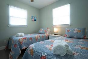 Heated Pool Close to St Pete Tampa Pet Friendly