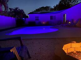 Heated Pool Close to St Pete Tampa Pet Friendly