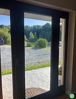 Modern Farm Home 2hr NYC BOS Peaceful Wifi