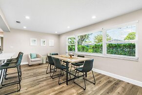 Heated Pool Hot tub Clearwater Dunedin Pet Friendly