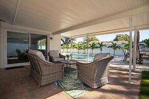 Heated Pool Hot tub Clearwater Dunedin Pet Friendly