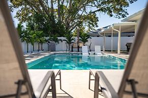 Heated Pool Hot tub Clearwater Dunedin Pet Friendly