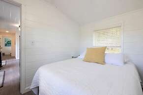 Tiny House 2 5 hrs NYC and Boston Waterfront Wifi