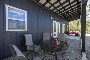 Tiny House 2 5 hrs NYC and Boston Waterfront Wifi