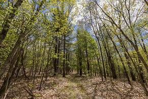 Tiny House 2 5 hrs NYC and Boston Waterfront Wifi