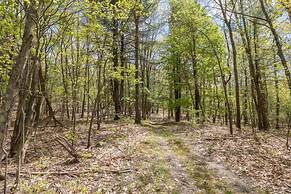 Tiny House 2 5 hrs NYC and Boston Waterfront Wifi