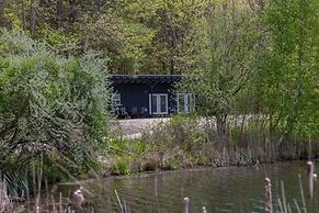 Tiny House 2 5 hrs NYC and Boston Waterfront Wifi