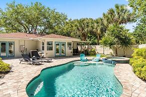 Pool Hottub Golf Cart Included Close to Beach