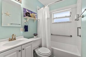 Pool Hottub Golf Cart Included Close to Beach