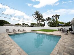 Heated Pool Dunedin Honeymoon Island and CLW Beach