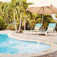 Heated Pool Hot tub Close to Beach Pet Friendly