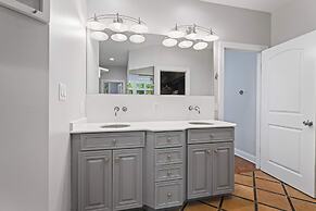 Secluded Lux Mansion Pool Home With Amazing Views