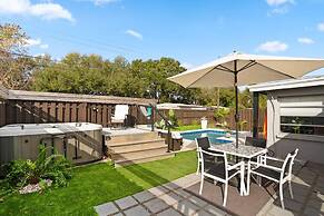 Pool Hottub 5 Miles Clearwater IRB Pet Friendly