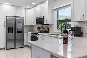 Pool Hottub 5 Miles Clearwater IRB Pet Friendly