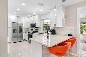 Pool Hottub 5 Miles Clearwater IRB Pet Friendly