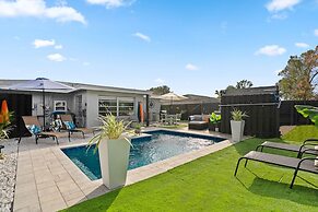 Pool Hottub 5 Miles Clearwater IRB Pet Friendly