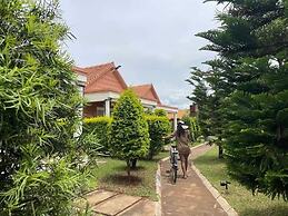 Mahafaly Hotel & Resort