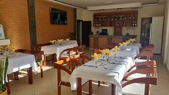 Mahafaly Hotel & Resort