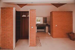 Mahafaly Hotel & Resort