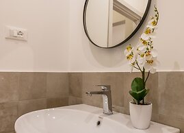 Ghiberti Apartments - Prussian Blue