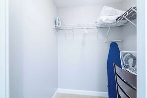 Beachfront Haven 2 BDR Kid-friendly Resort!